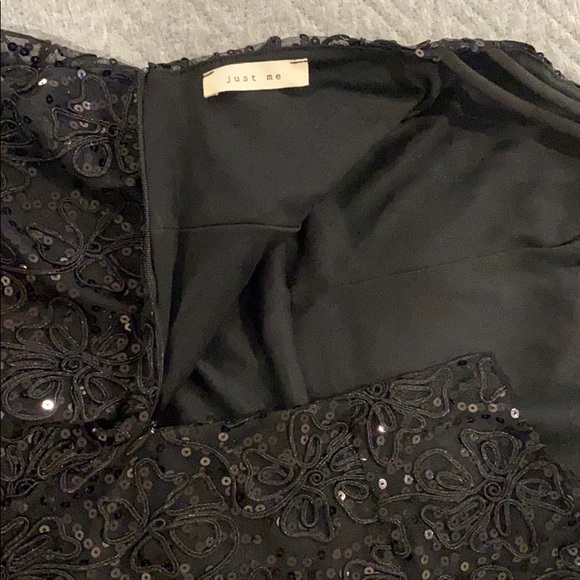 Fit and flare black dress - Picture 4 of 4